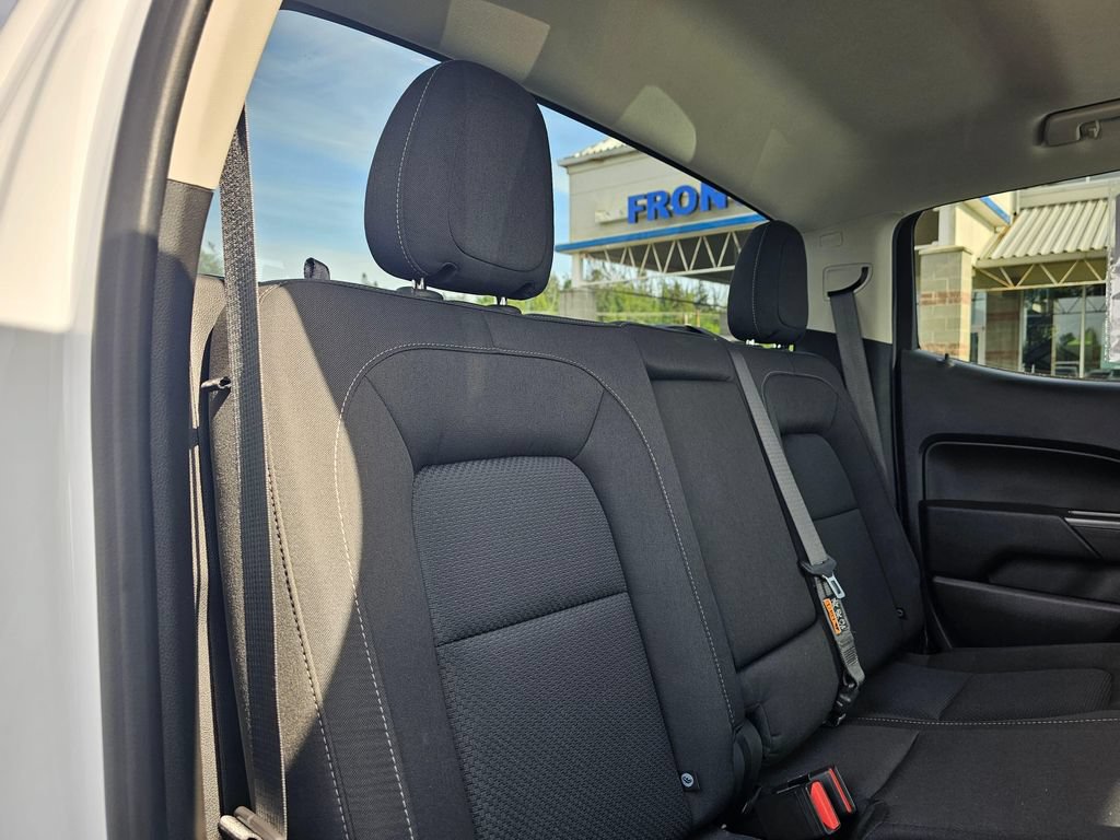 Used 2022 Chevrolet Colorado LT AWD/4WD image 13