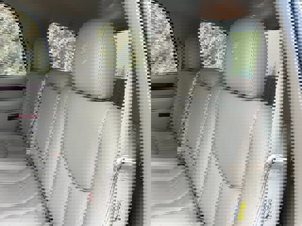 Used 2005 Cadillac Escalade AWD image 31