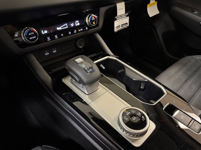 New 2026 Mitsubishi Outlander SE FWD image 18