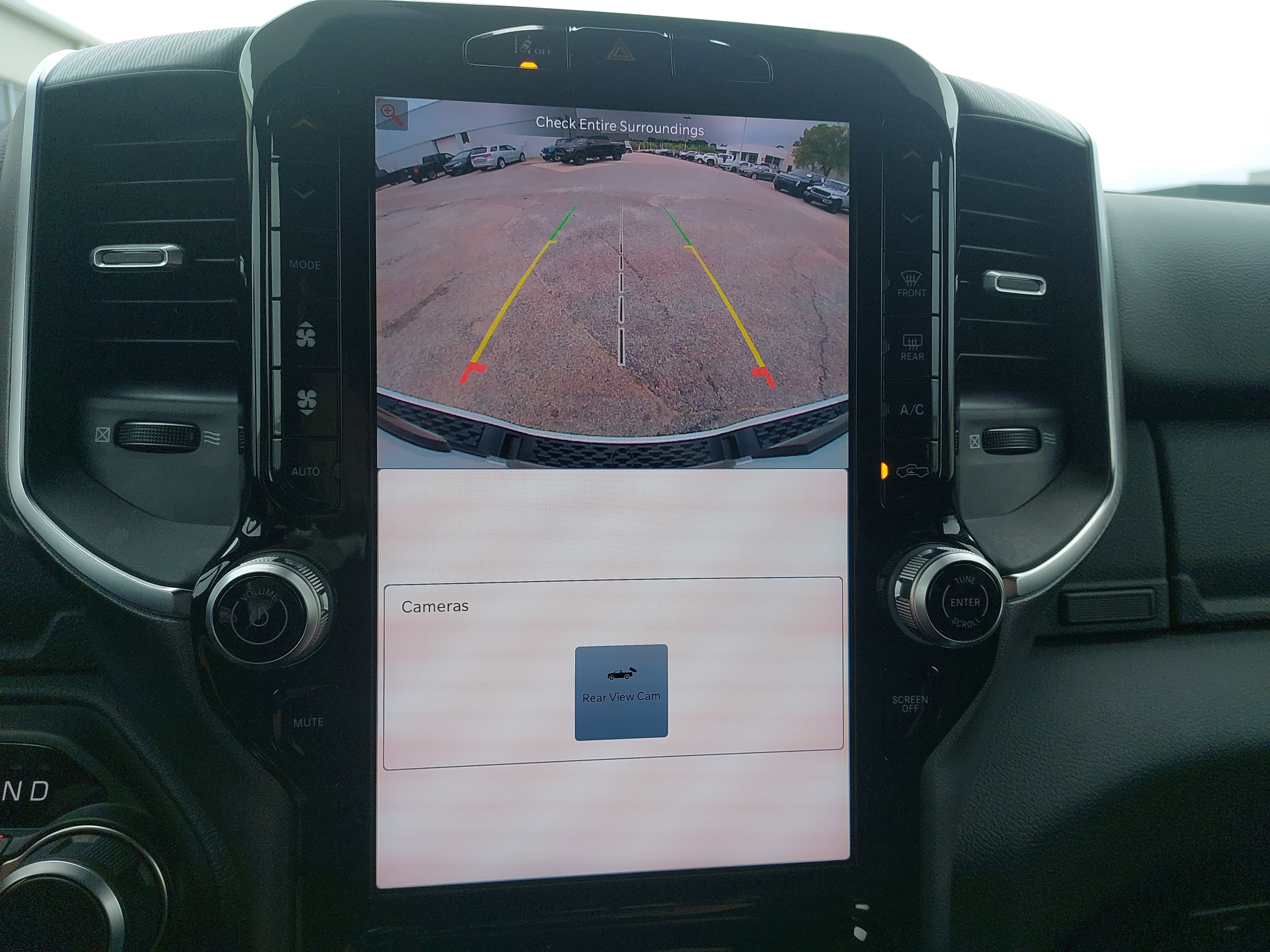 Used 2025 RAM 1500 Big Horn AWD/4WD image 25