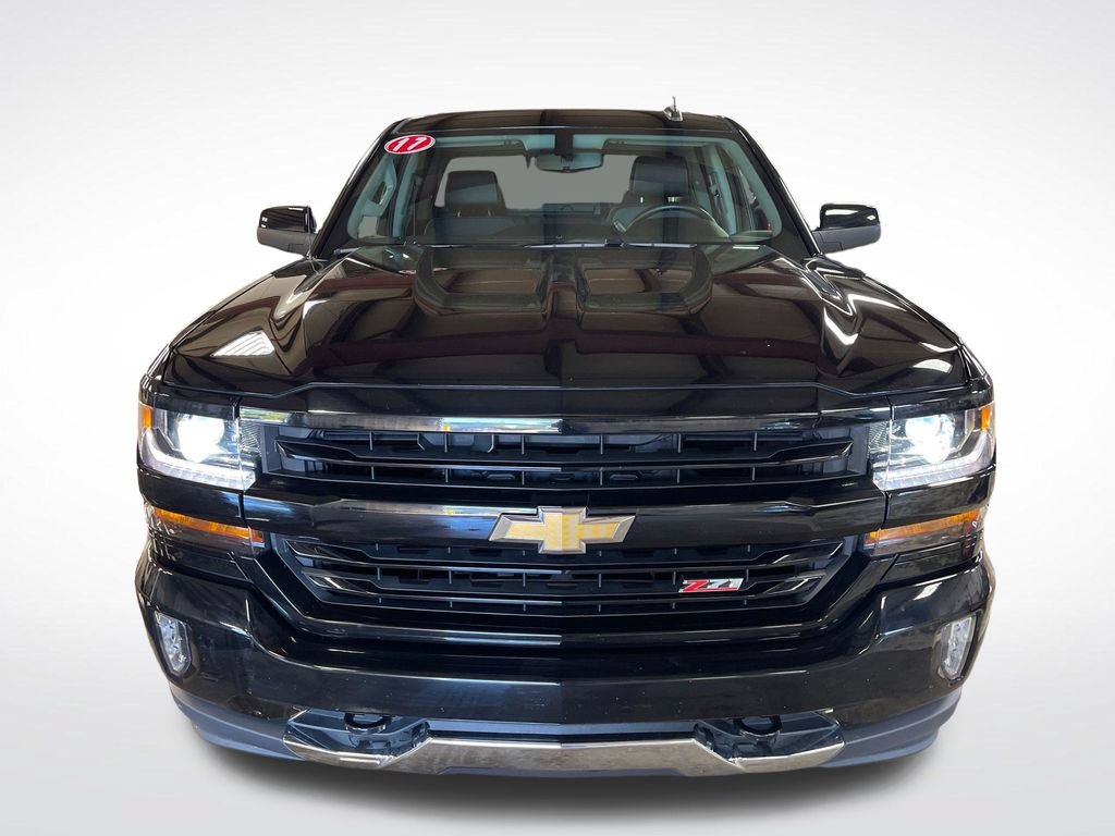 Used 2017 Chevrolet Silverado 1500 LT w/ All Star Edition AWD/4WD image 9