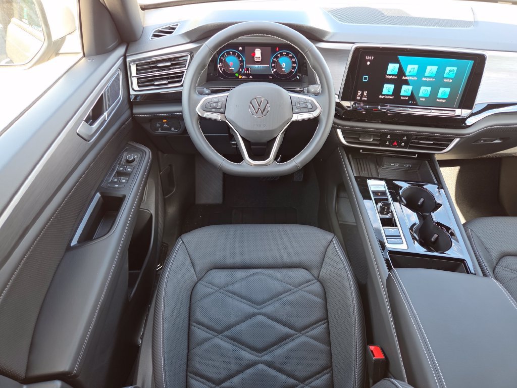 New 2026 Volkswagen Atlas Cross Sport SE AWD/4WD image 17