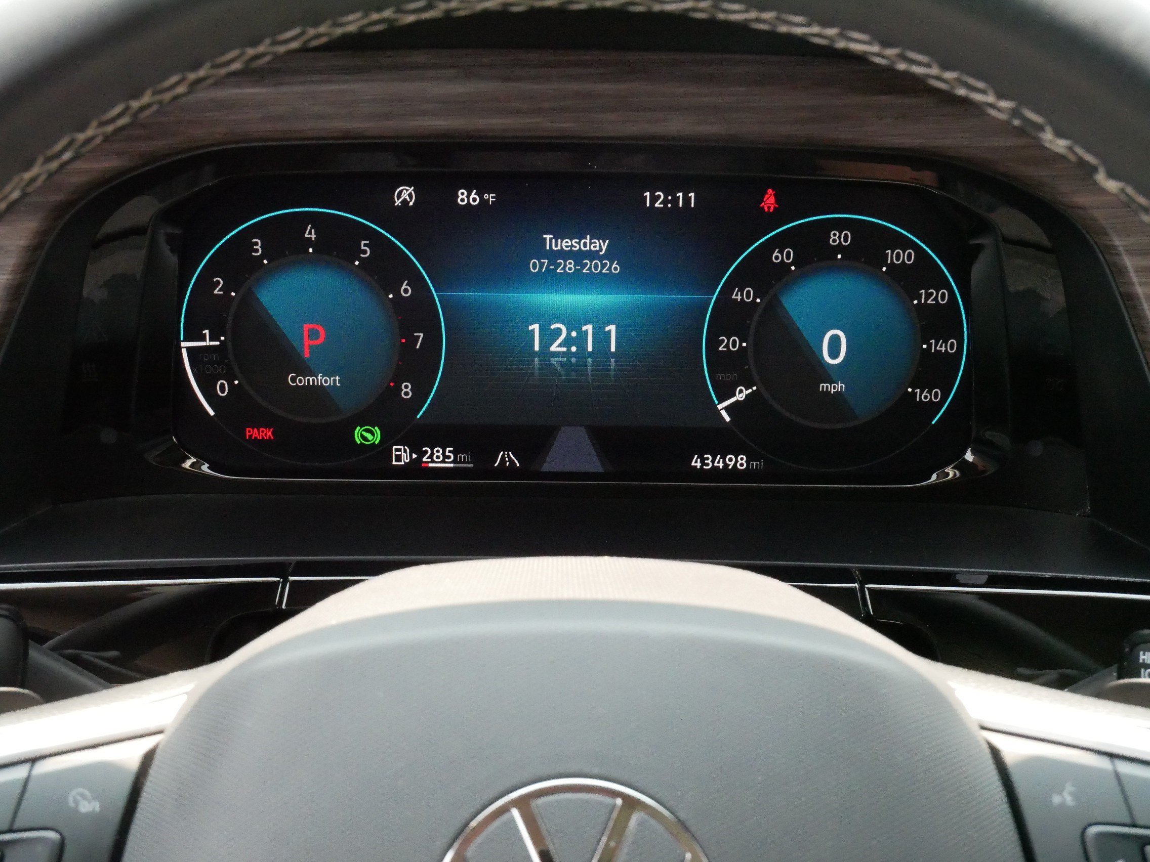Used 2024 Volkswagen Atlas SEL AWD/4WD image 21