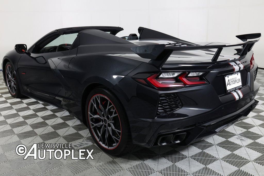 Used 2023 Chevrolet Corvette Stingray Premium Conv w/ Z51 Performance Package image 7