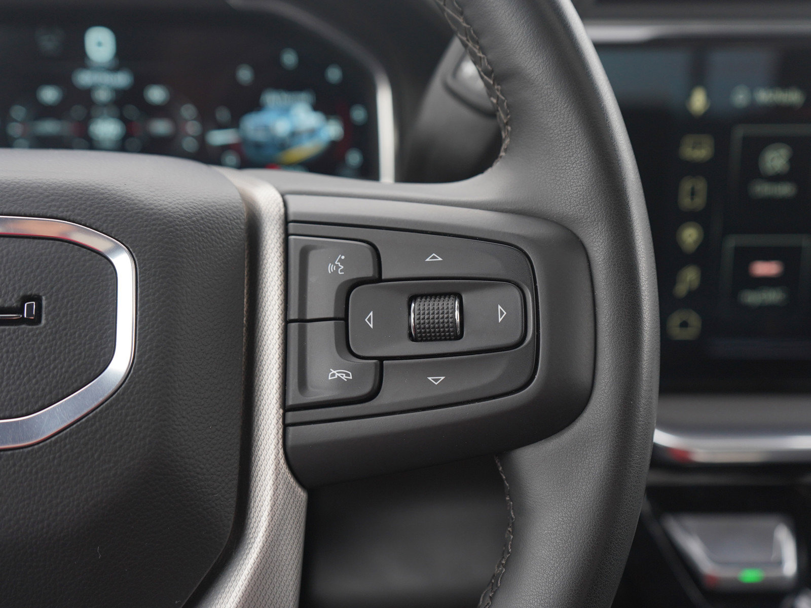 Used 2025 GMC Sierra 3500 Denali w/ Denali Reserve Package image 26