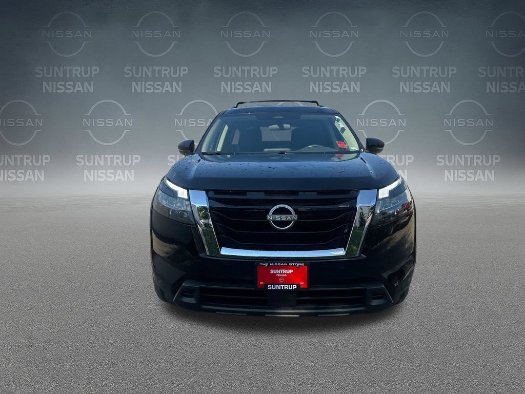 Certified 2025 Nissan Pathfinder SV w/ SV Premium Package FWD image 40