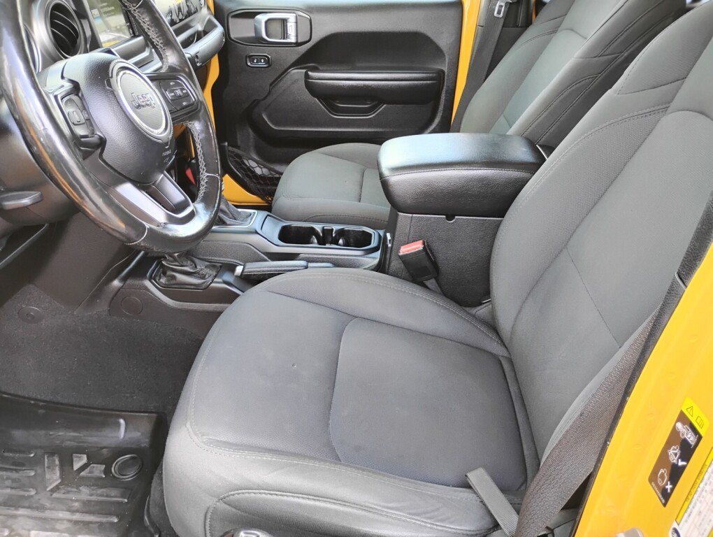 Used 2021 Jeep Gladiator Sport AWD/4WD image 9