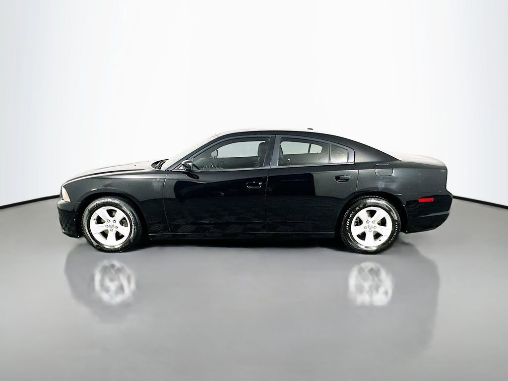 Used 2013 Dodge Charger SE w/ Leather Interior Group image 4
