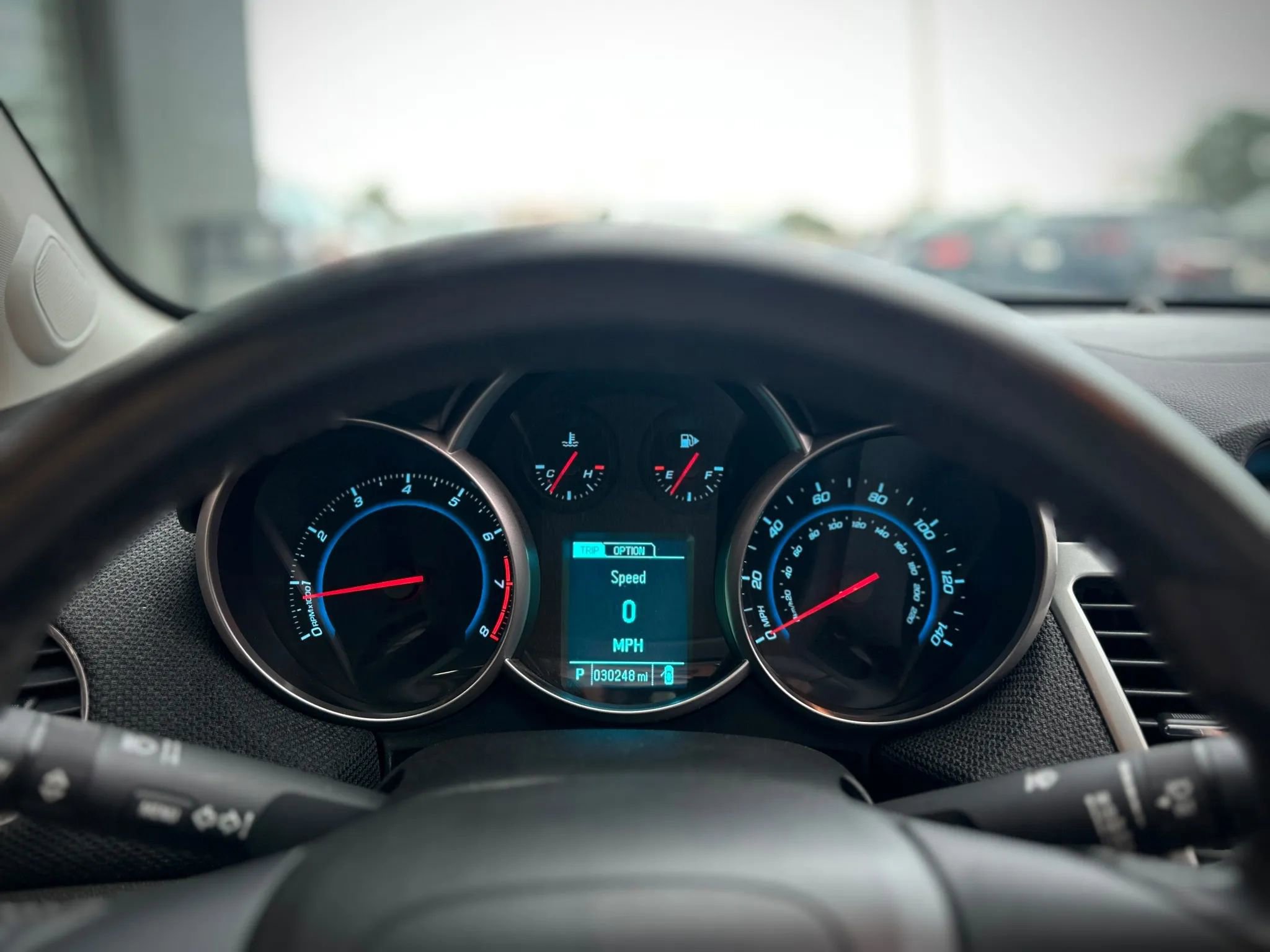 Used 2014 Chevrolet Cruze LT image 12