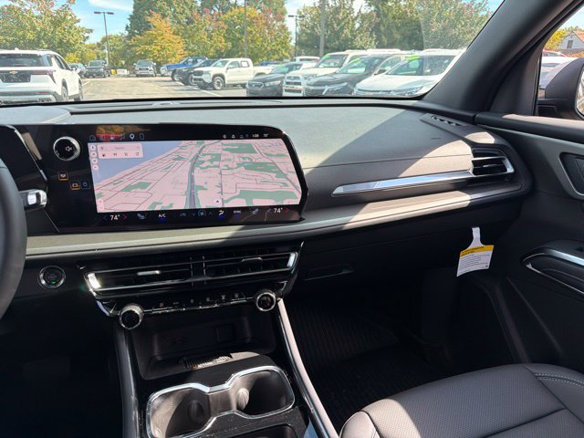 New 2027 Chevrolet Traverse LT w/ Sun and Wheel Package FWD image 27