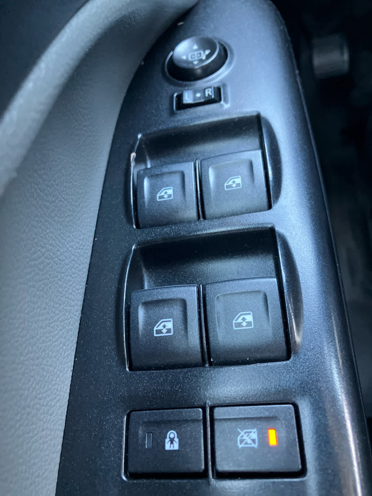 Used 2019 Chevrolet Colorado W/T image 12