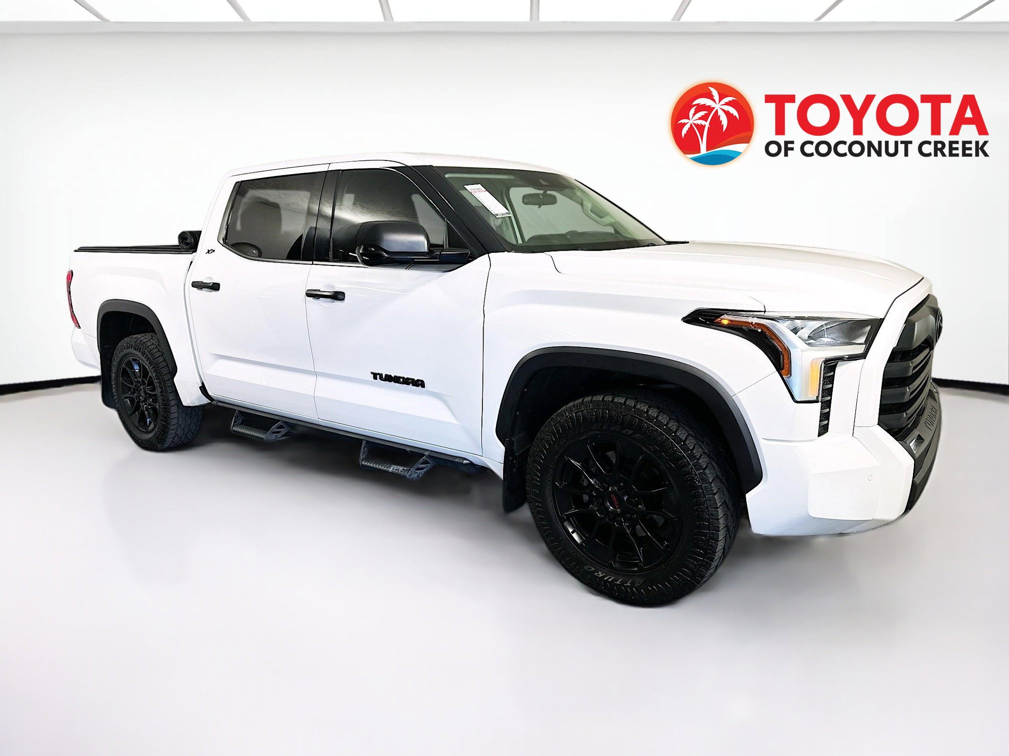 Used 2023 Toyota Tundra SR5 w/ SR5 Convenience Package image 1