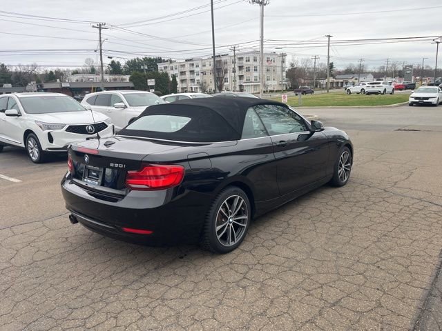 Used 2019 BMW 230i xDrive Convertible image 8