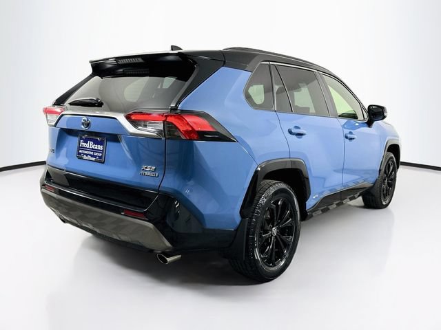 Used 2024 Toyota RAV4 XSE AWD/4WD image 9