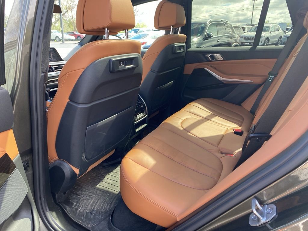 Used 2021 BMW X5 xDrive40i w/ Premium Package 2 AWD/4WD image 9