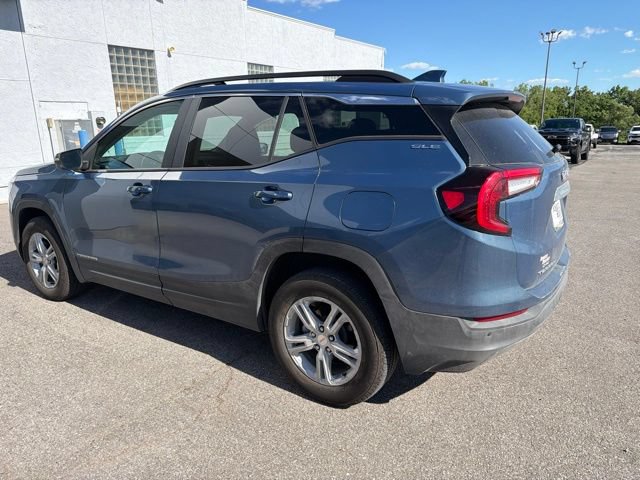 Used 2024 GMC Terrain SLE w/ Driver Convenience Package AWD/4WD image 25