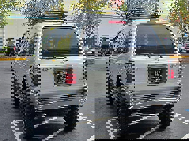 Used 2001 Toyota 4Runner SR5 image 7