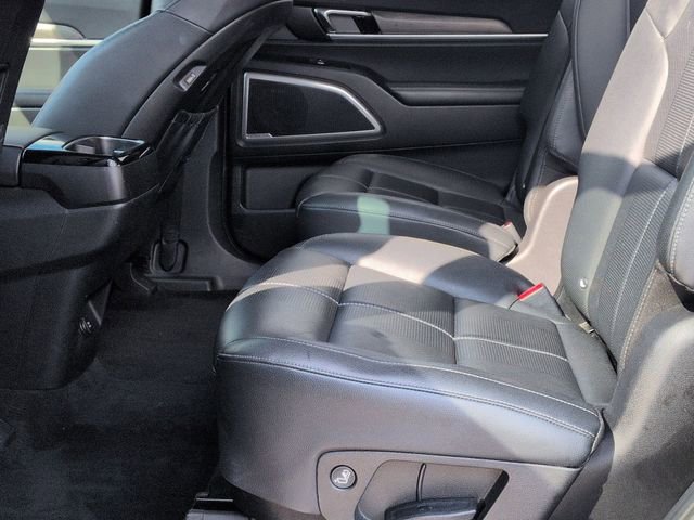 Used 2022 Kia Telluride EX w/ EX Premium Package image 25