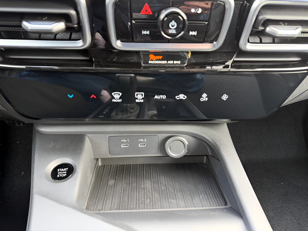 Certified 2026 Nissan Sentra SV w/ Floor Mat Package FWD image 21
