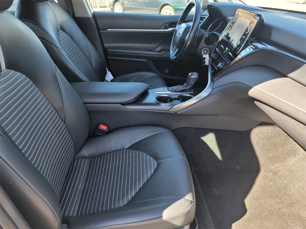 Used 2023 Toyota Camry SE image 20