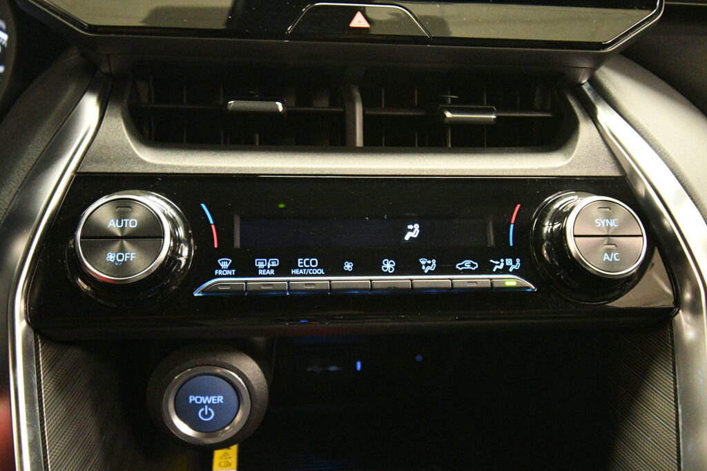 Used 2021 Toyota Venza XLE w/ Softex Package image 16