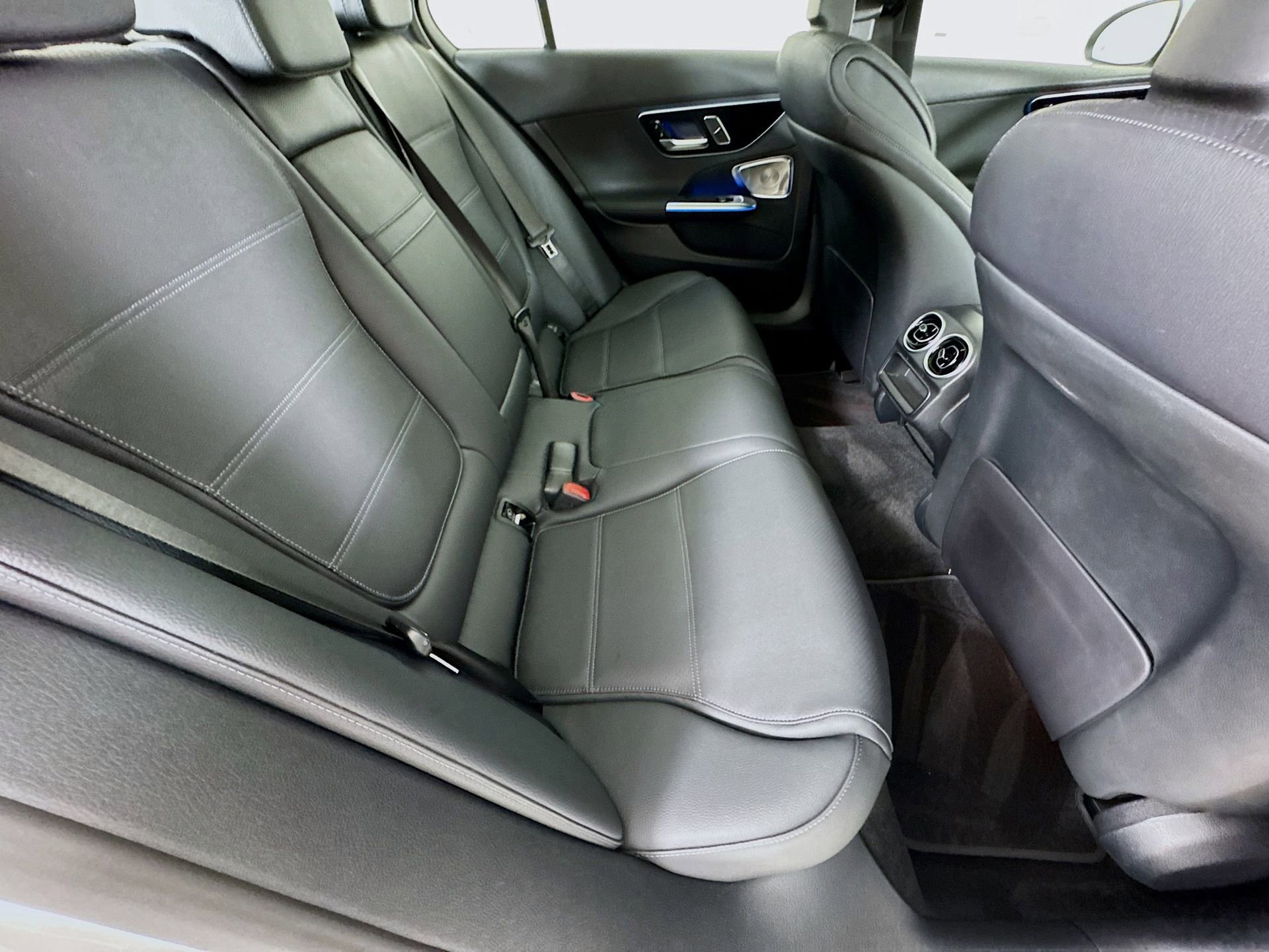 Certified 2025 Mercedes-Benz C 300 Sedan image 30