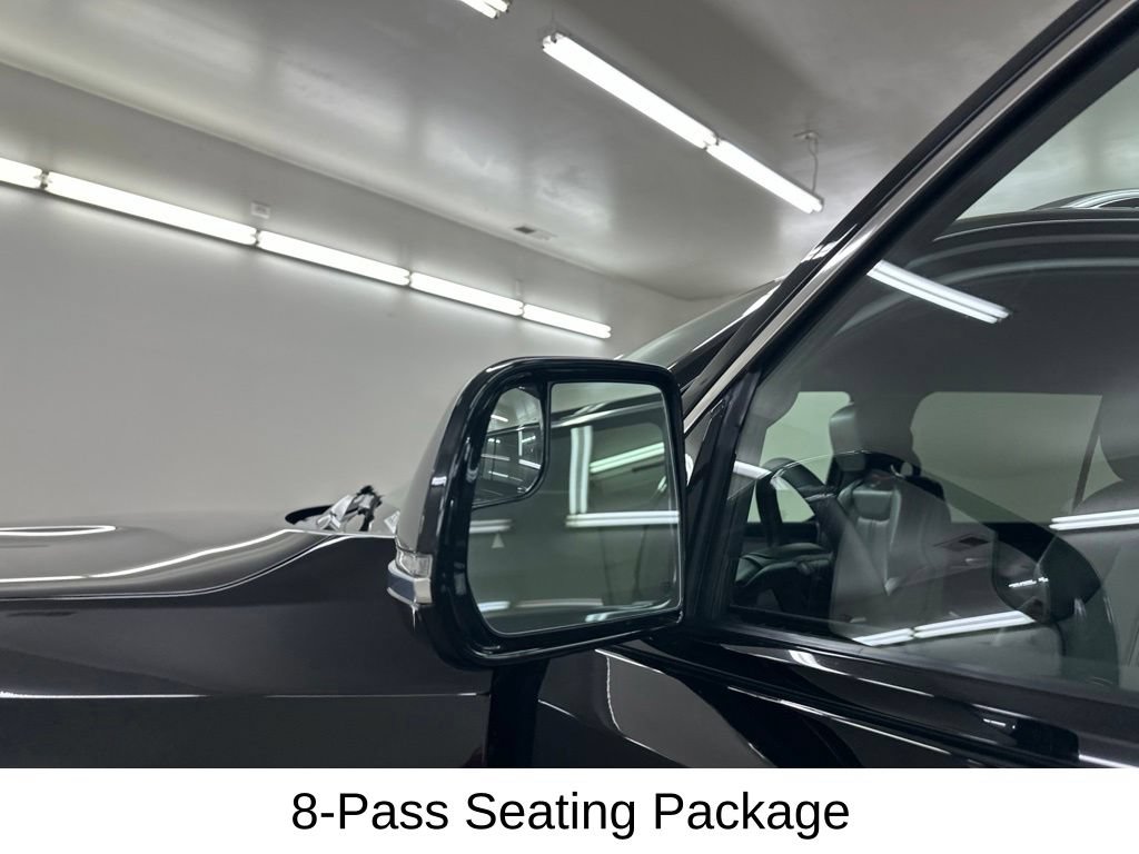 Used 2025 Jeep Wagoneer L Series II w/ 8-pass Seating Package AWD/4WD image 18