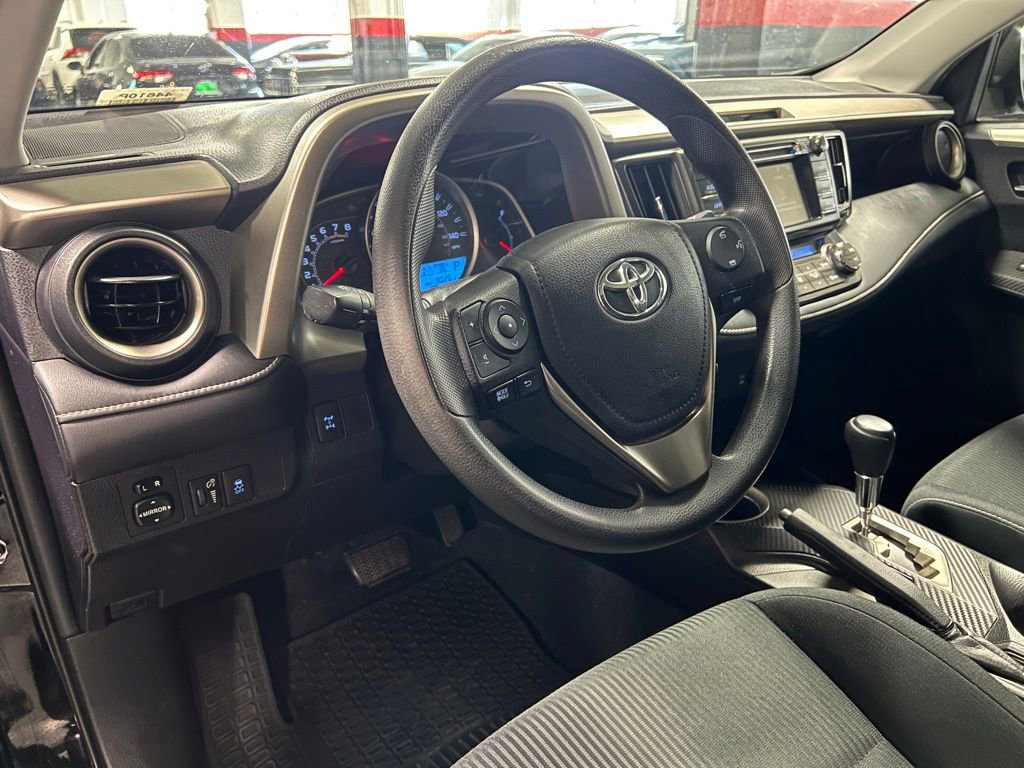 Used 2015 Toyota RAV4 XLE image 13