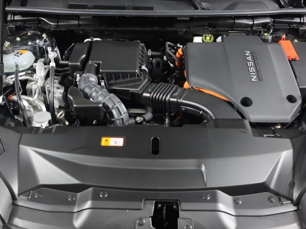 New 2026 Nissan Rogue Platinum AWD/4WD image 9