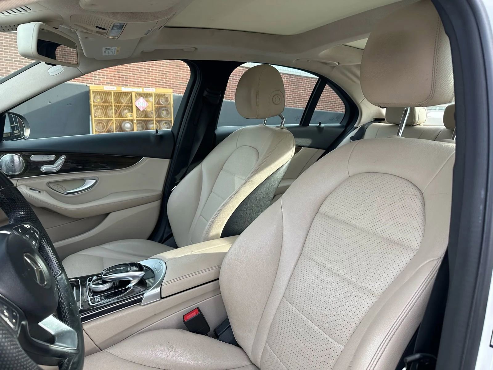 Used 2015 Mercedes-Benz C 300 4MATIC Sedan image 10