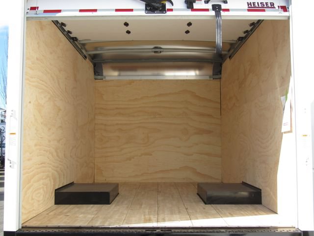 Used 2023 Mercedes-Benz Sprinter 3500 image 6