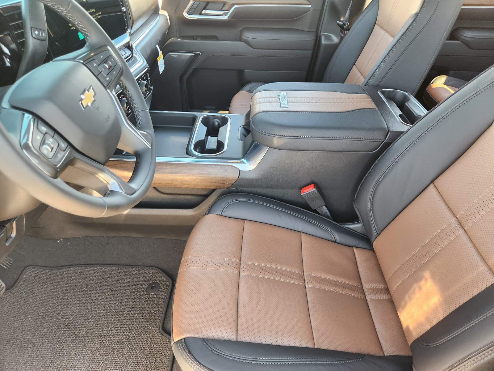 New 2026 Chevrolet Silverado 3500 High Country w/ Technology Package AWD/4WD image 13