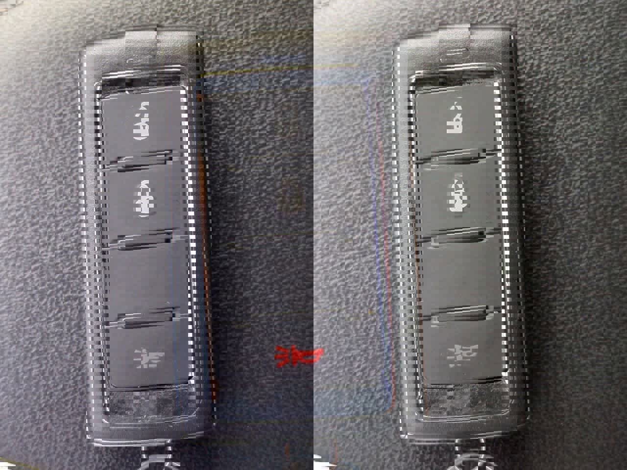 Used 2023 Jeep Grand Cherokee L Laredo image 35