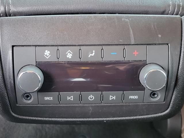 Used 2015 GMC Acadia SLT AWD/4WD image 16