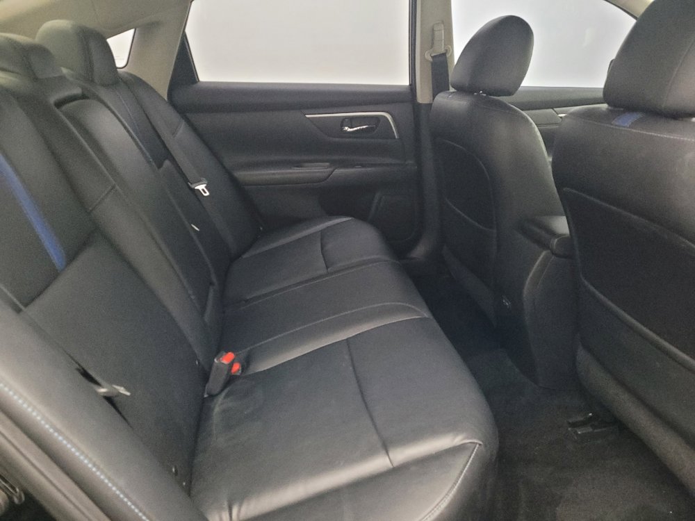 Used 2018 Nissan Altima 2.5 SR w/ SR Special Edition image 19