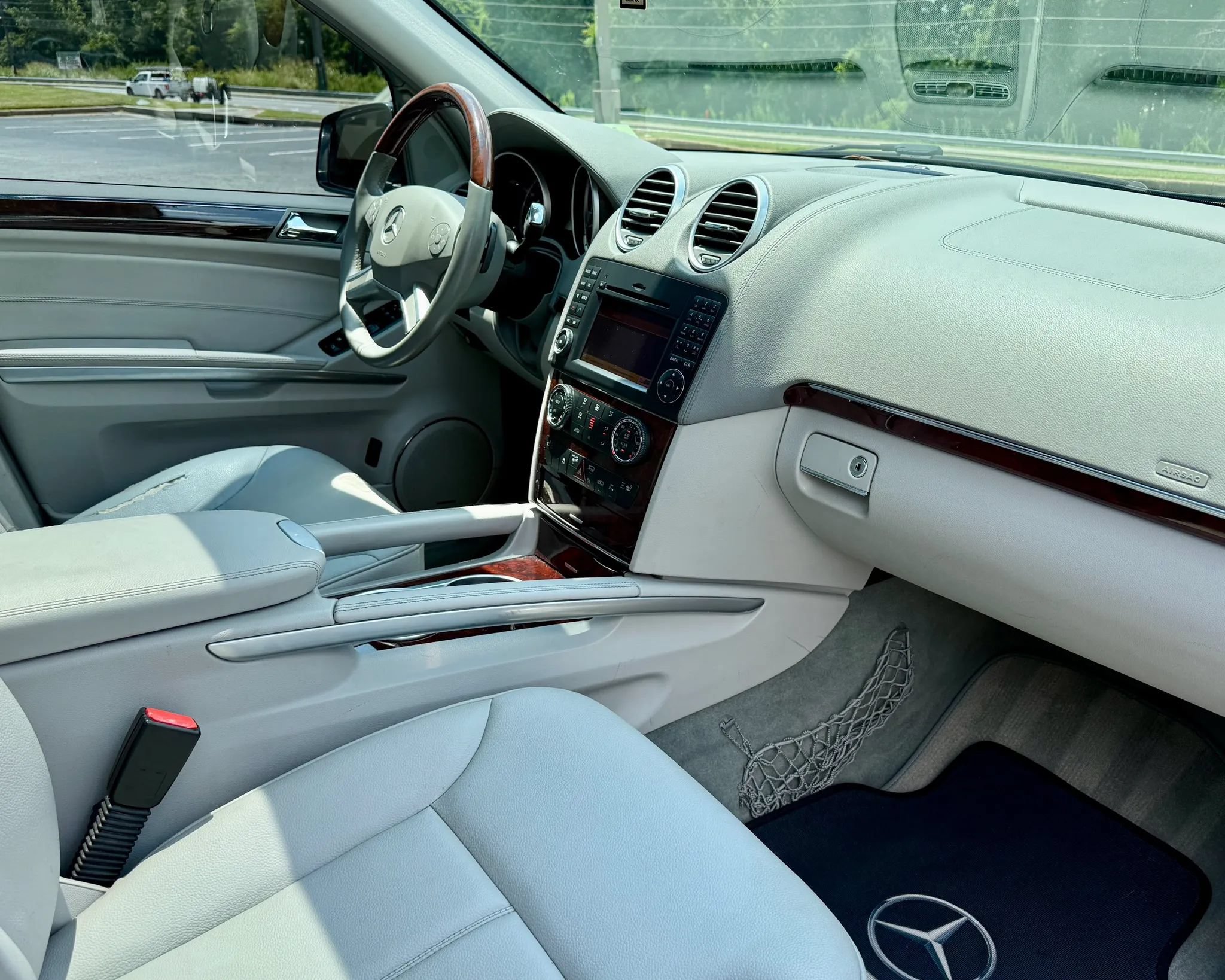 Used 2012 Mercedes-Benz GL 450 4MATIC image 13