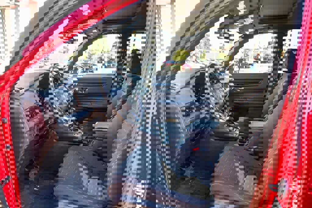 Used 2023 Honda CR-V Sport image 16