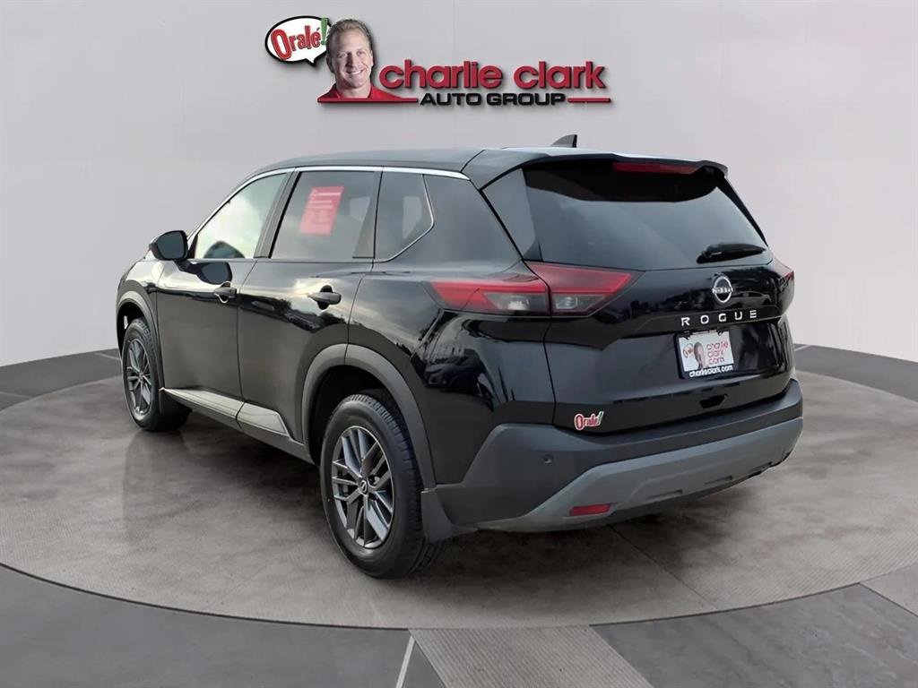 Used 2023 Nissan Rogue S image 3
