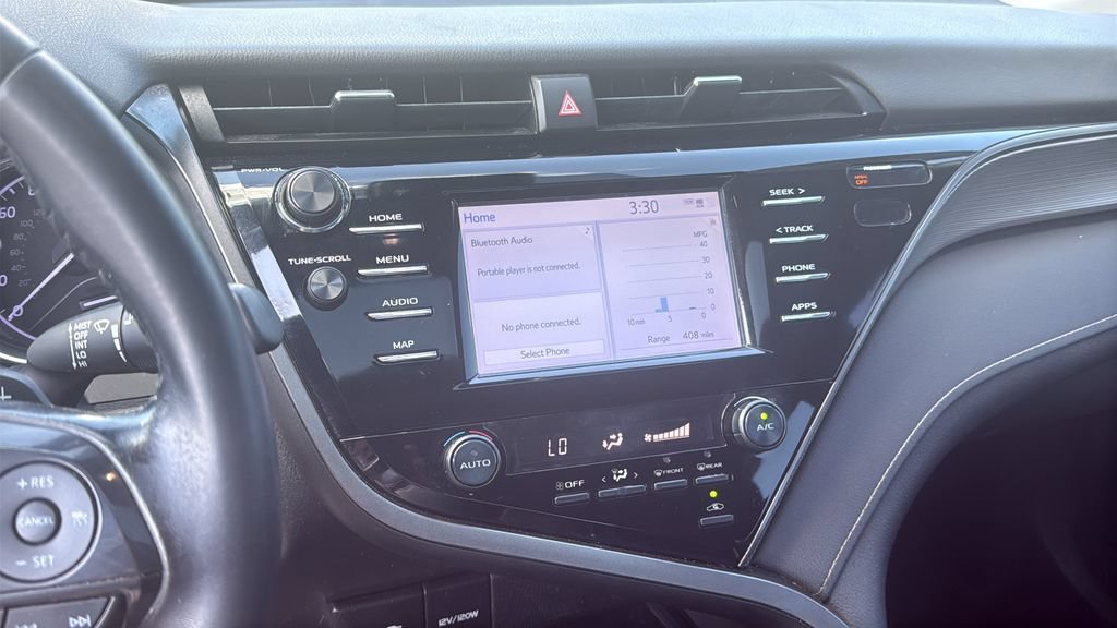 Used 2019 Toyota Camry SE FWD image 13