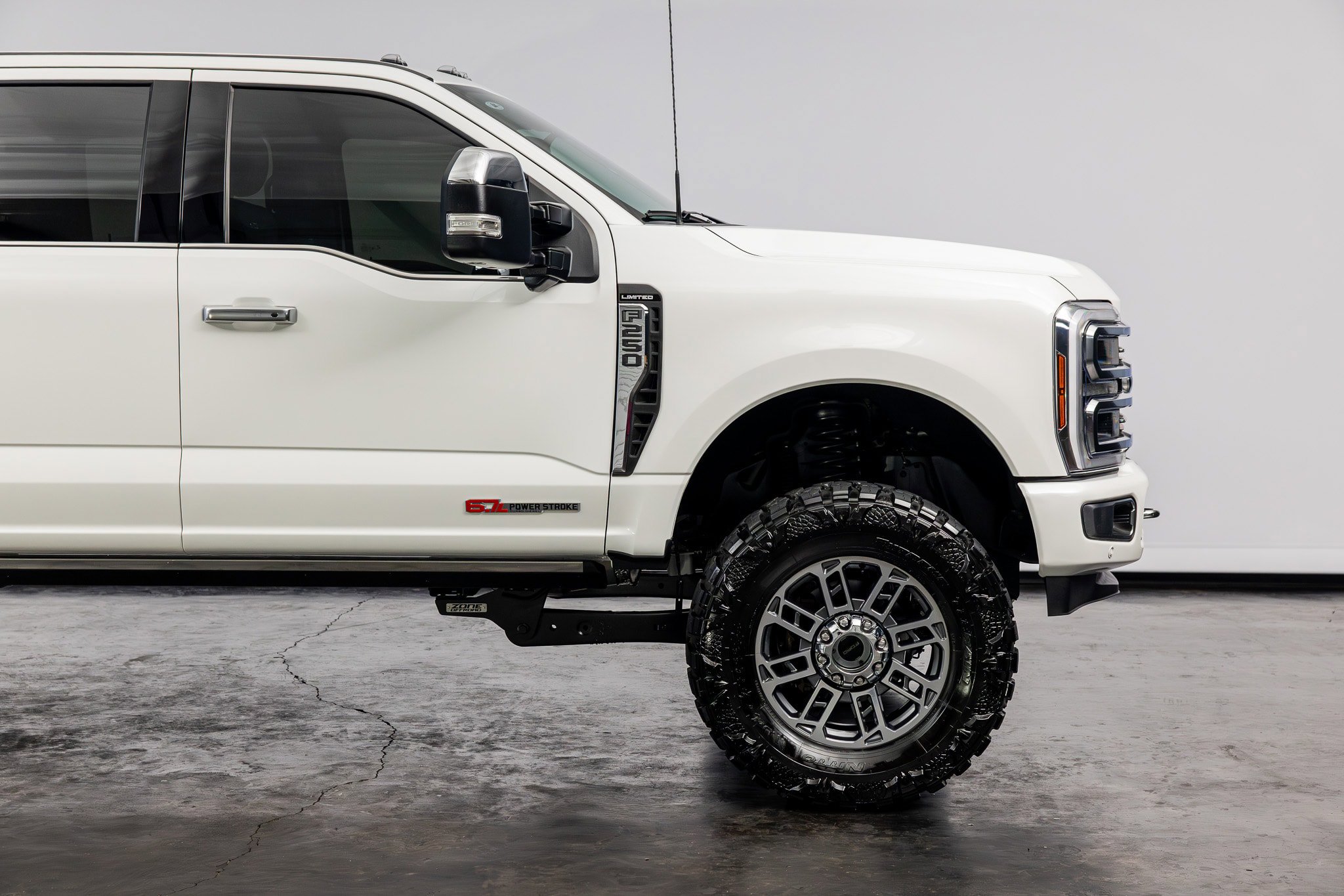 Used 2024 Ford F250 Limited w/ FX4 Off-Road Package AWD/4WD image 24