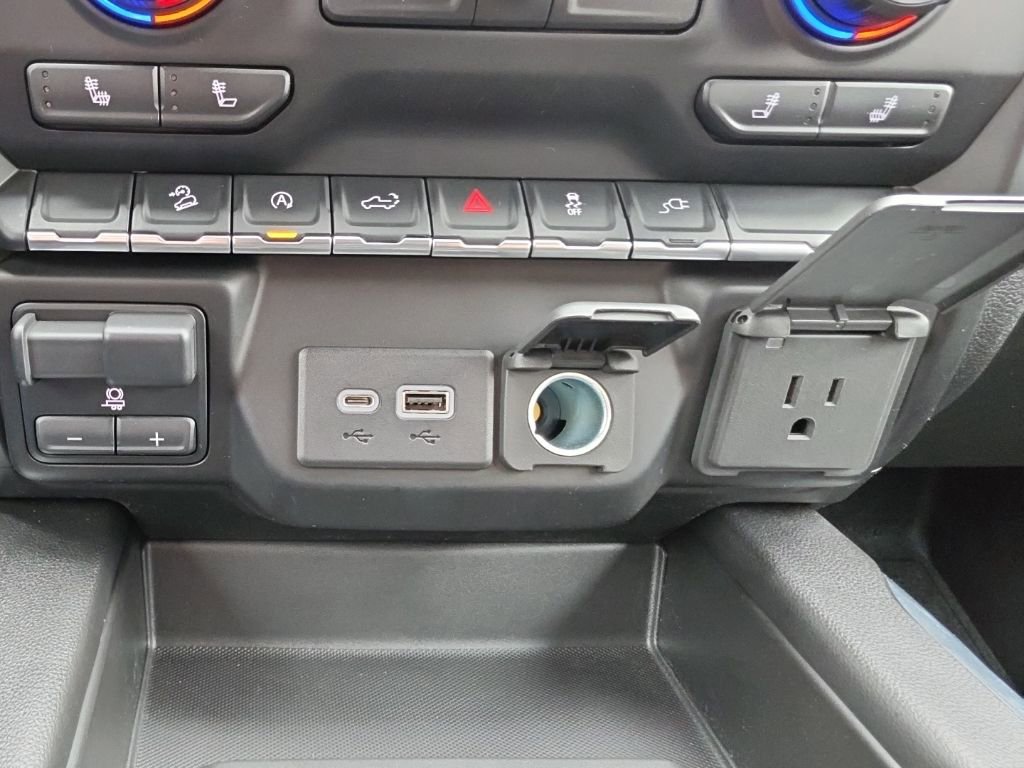 Used 2021 Chevrolet Silverado 1500 RST image 21