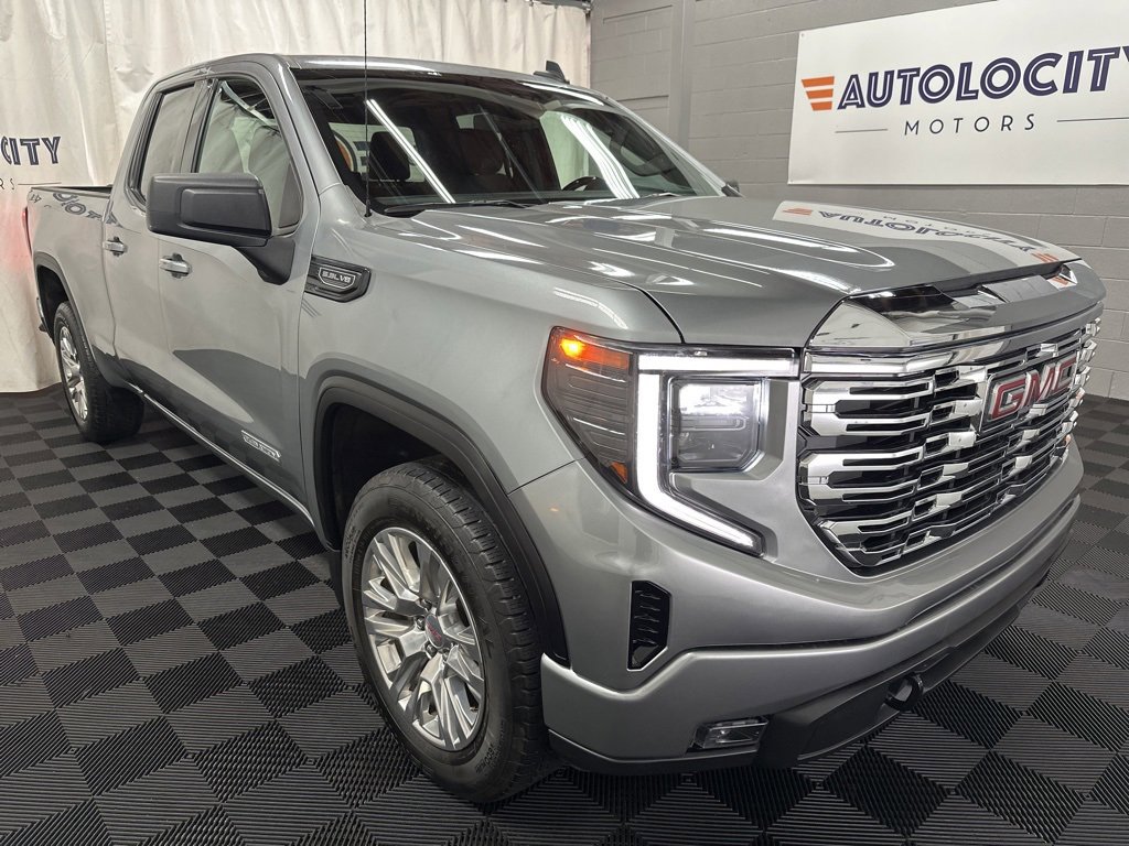 Used 2023 GMC Sierra 1500 Elevation image 3