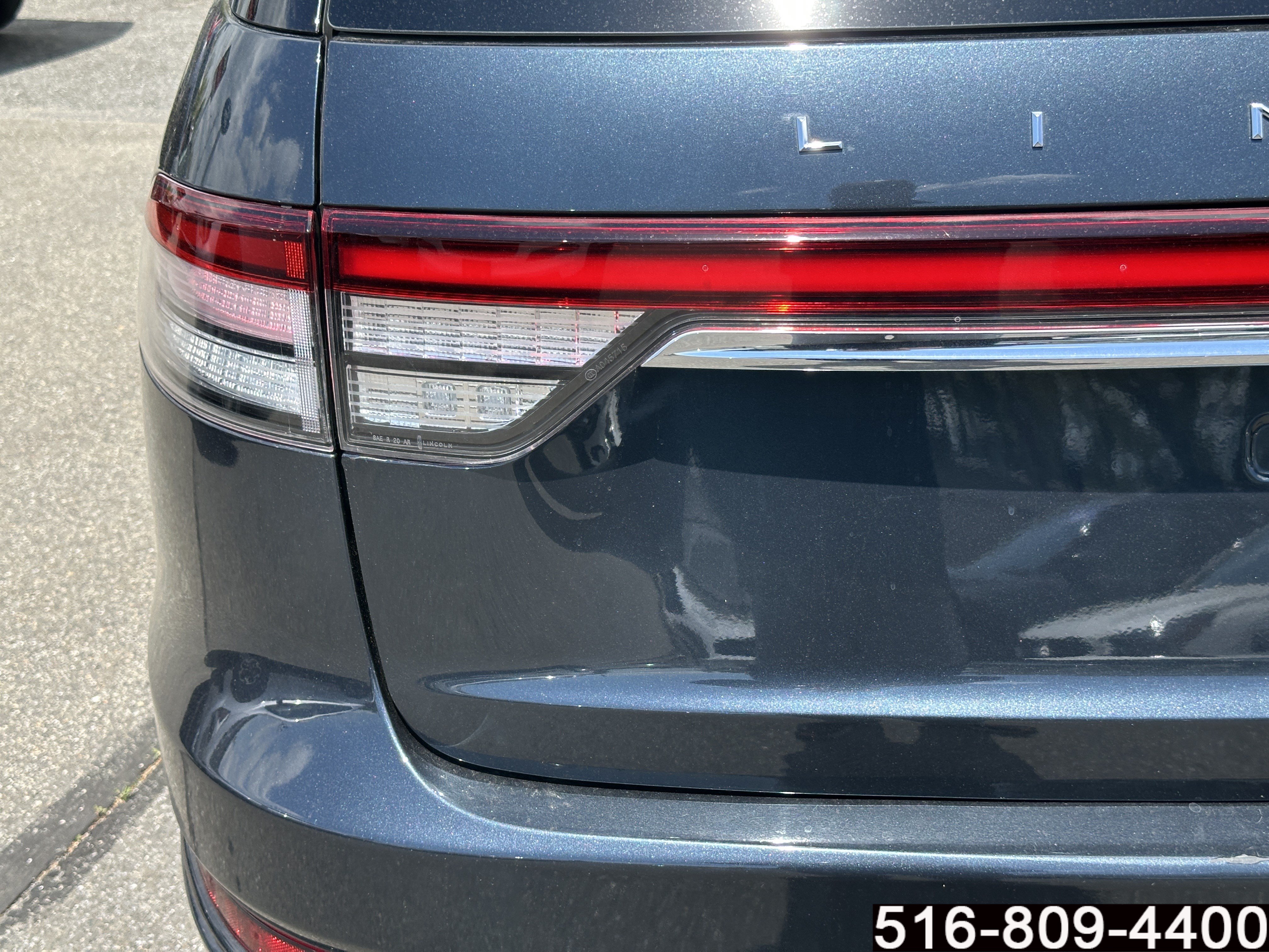 Used 2022 Lincoln Aviator Grand Touring w/ Elements Package Plus AWD/4WD image 34