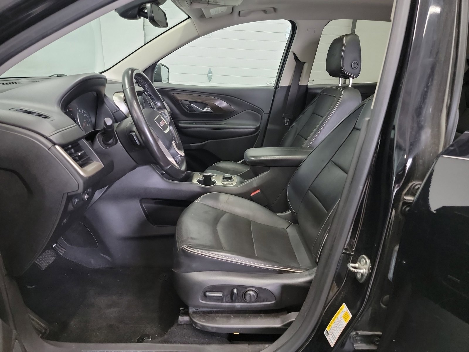 Used 2018 GMC Terrain Denali w/ Driver Alert Package II FWD image 6