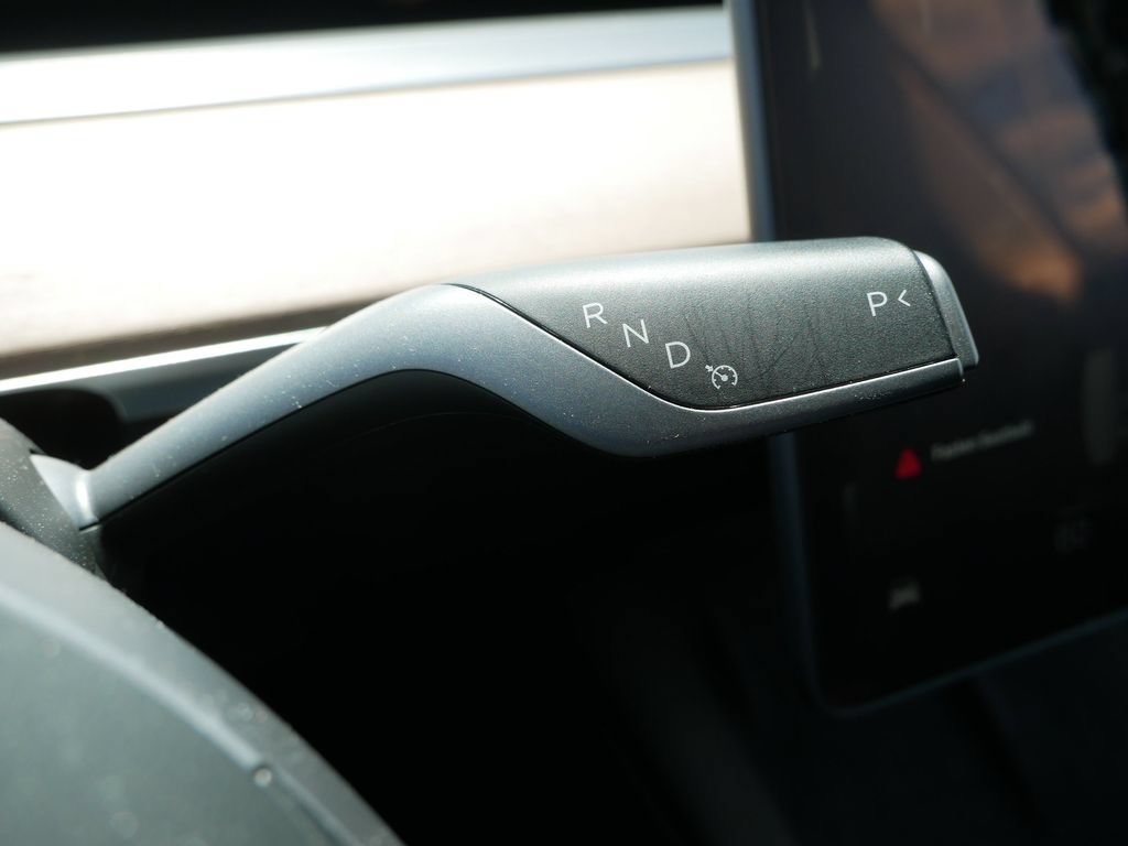 Used 2022 Tesla Model Y Performance AWD/4WD image 31