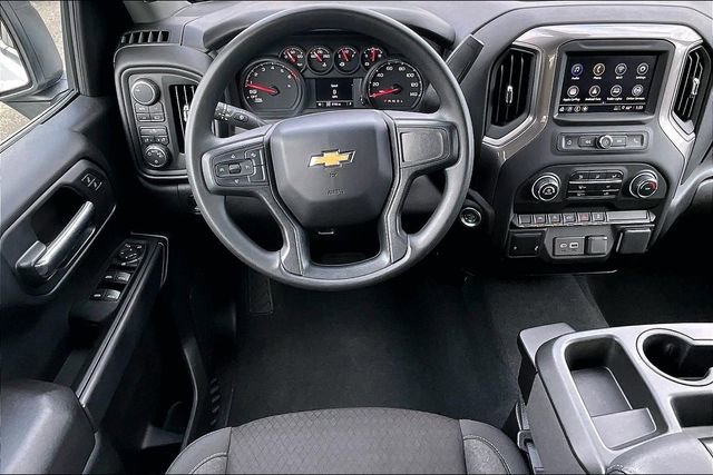 Used 2025 Chevrolet Silverado 1500 Custom image 9