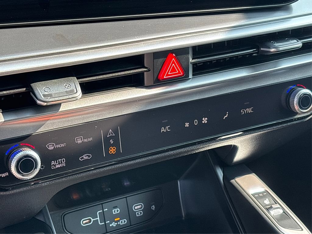 New 2026 Kia Sorento S w/ S Panoramic Sunroof Package FWD image 25