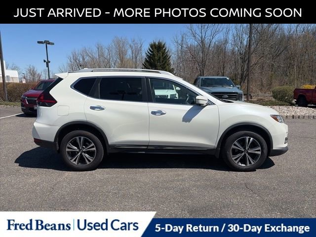 Certified 2018 Nissan Rogue SL w/ Premium Package image 9