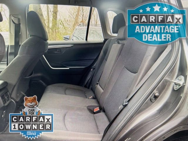Used 2024 Toyota RAV4 LE image 4