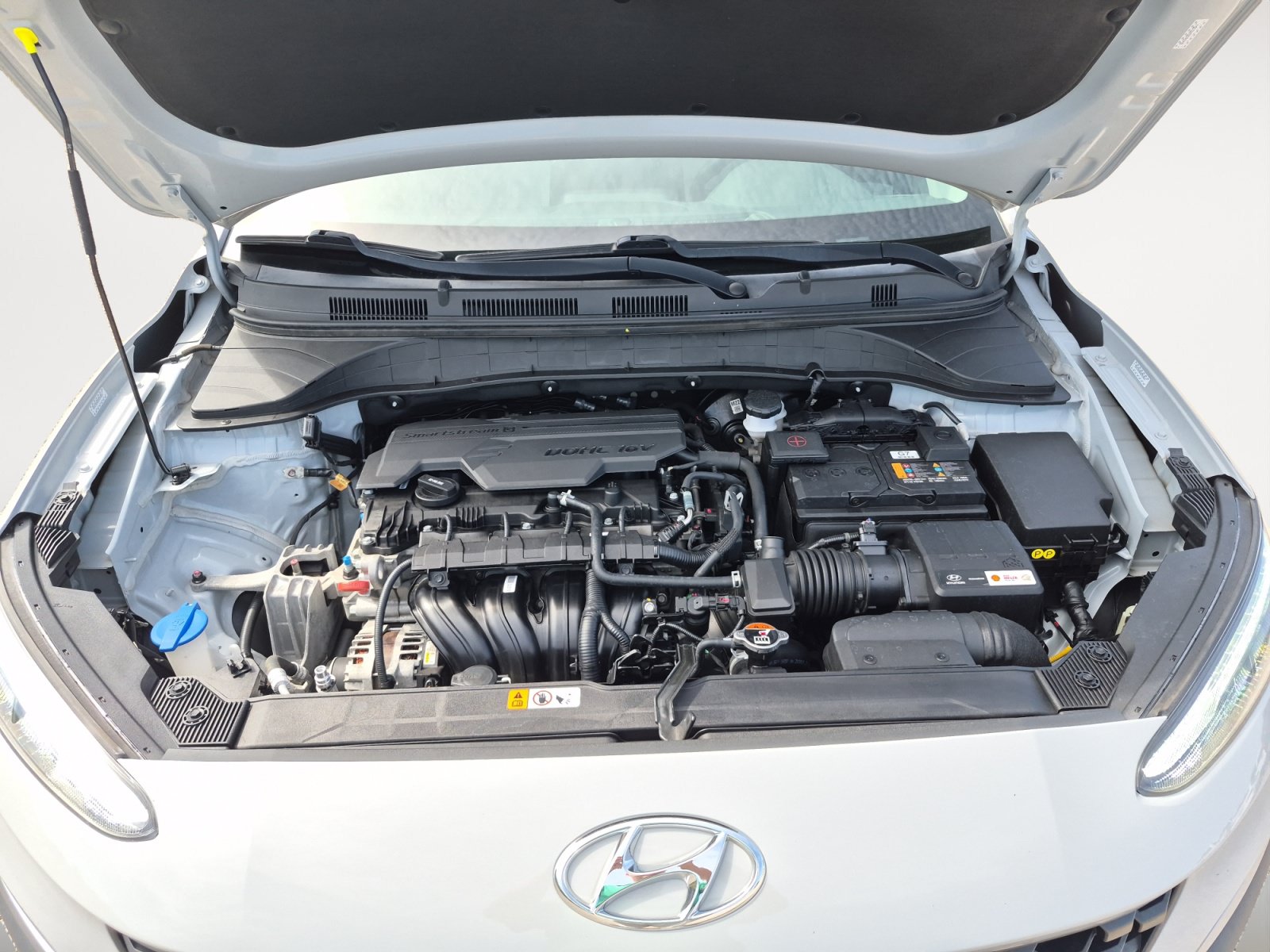 Used 2022 Hyundai Kona SEL w/ Cargo Package FWD image 27